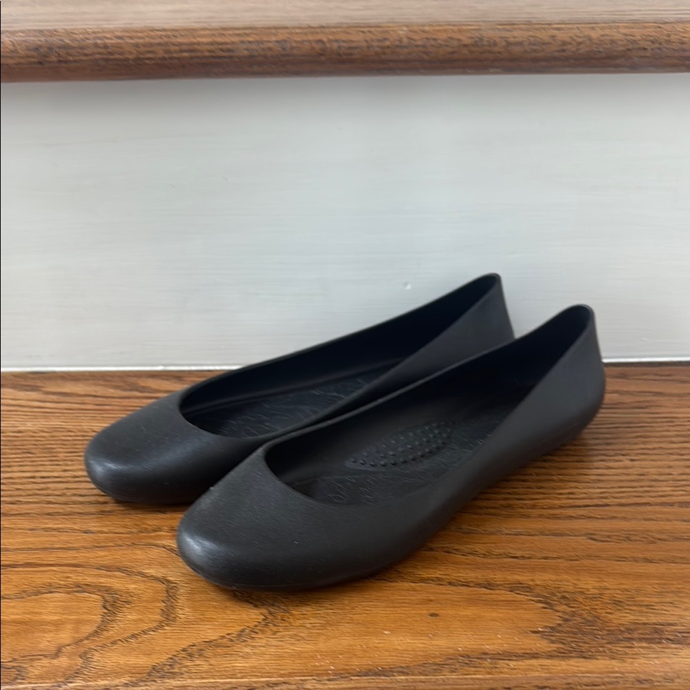 Women's Black Rubber Flats